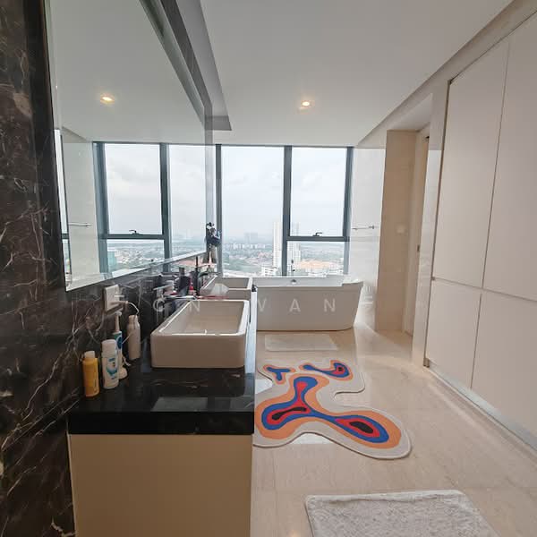 Kediaman Servis untuk Disewa di The Astaka @ 1 Bukit Senyum - CN Wang - Bathroom - PropertyGuru.com.my