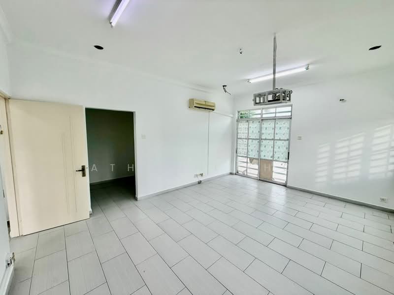 Rumah Teres 2-Tingkat untuk Disewa di Jelutong (Penang) - Katherine Khor - Interior - PropertyGuru.com.my