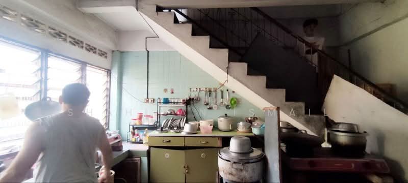 Shop for Sale in Banting (Selangor) - Shahidan Ismail - Kitchen - PropertyGuru.com.my