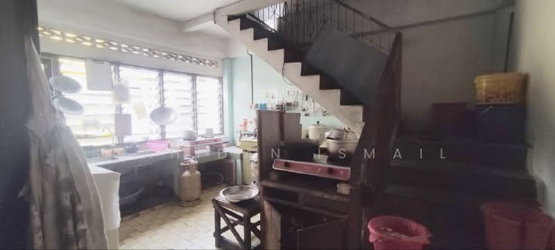 Shop for Sale in Banting (Selangor) - Shahidan Ismail - Kitchen - PropertyGuru.com.my
