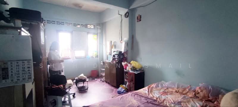 Shop for Sale in Banting (Selangor) - Shahidan Ismail - Bedroom - PropertyGuru.com.my
