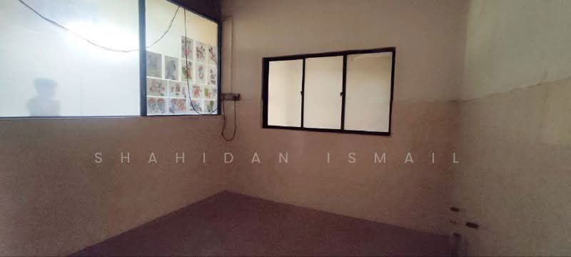 Shop for Sale in Banting (Selangor) - Shahidan Ismail - Interior - PropertyGuru.com.my