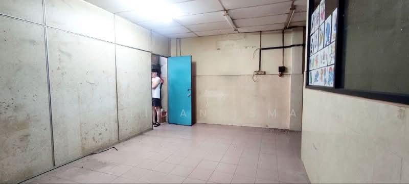 Shop for Sale in Banting (Selangor) - Shahidan Ismail - Interior - PropertyGuru.com.my