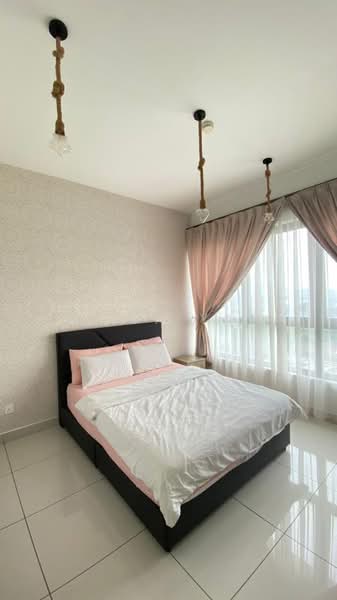 Kediaman Servis untuk Dijual di D'sara Sentral - Elisa Yap - Bedroom - PropertyGuru.com.my