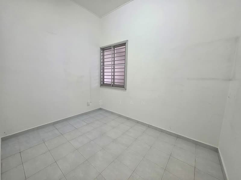 Rumah Teres 1-Tingkat untuk Dijual di Taman Johor Jaya (Johor Bahru) - KS Tan - PropertyGuru.com.my