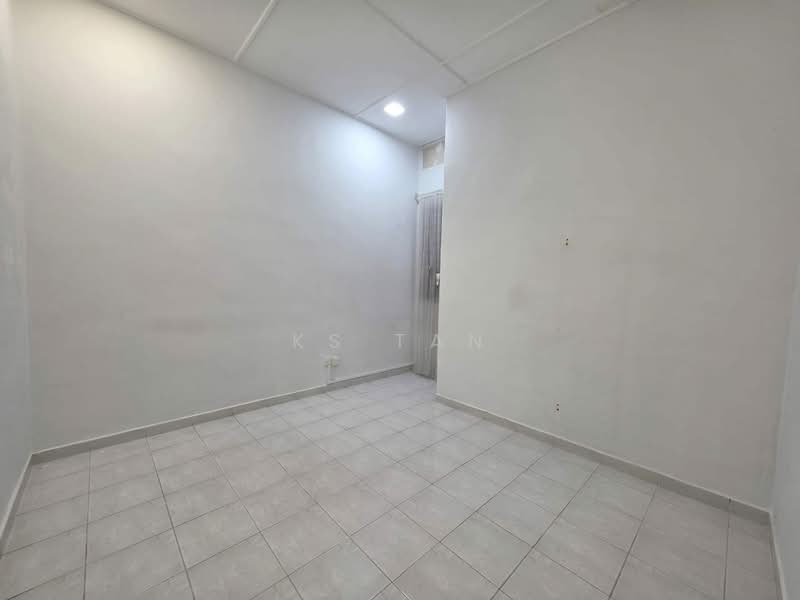 Rumah Teres 1-Tingkat untuk Dijual di Taman Johor Jaya (Johor Bahru) - KS Tan - PropertyGuru.com.my