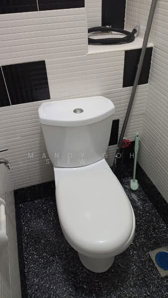 Service Residence for Rent at The Sky Executive Suites - Mandy Goh Siew Li - Bathroom - PropertyGuru.com.my