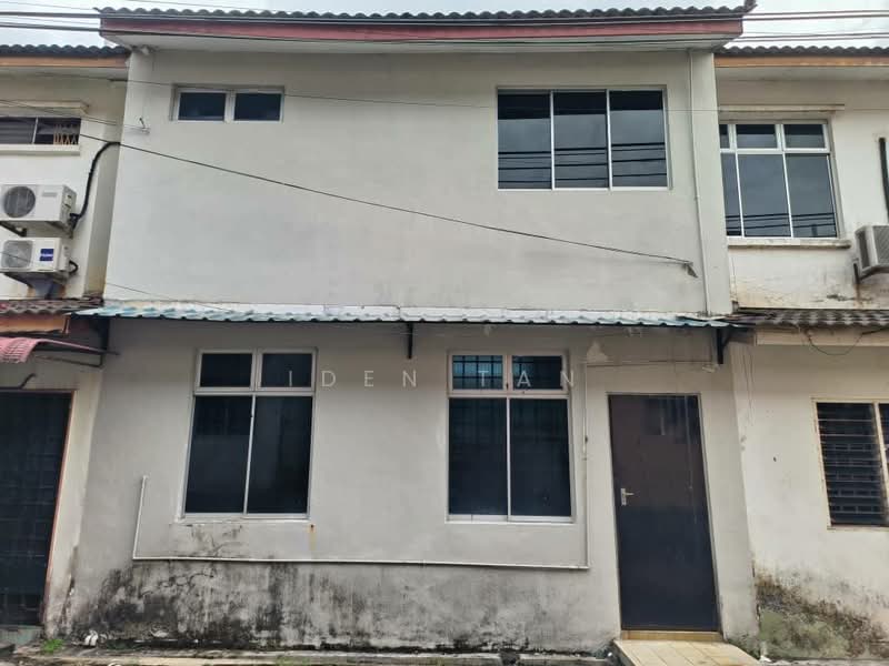 Rumah Teres 2-Tingkat untuk Dijual di Taman Universiti (Skudai) - Iden Tan - Exterior - PropertyGuru.com.my