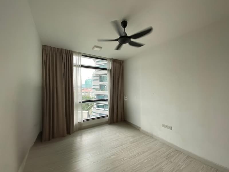 Service Residence for Sale at Aragreens - Soh BC - Bedroom - PropertyGuru.com.my