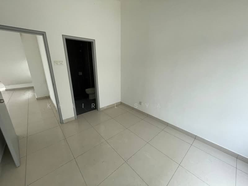 Semi-Detached House for Sale in Bandar Seri Coalfields (Sungai Buloh) - Khairul Syafiq - PropertyGuru.com.my