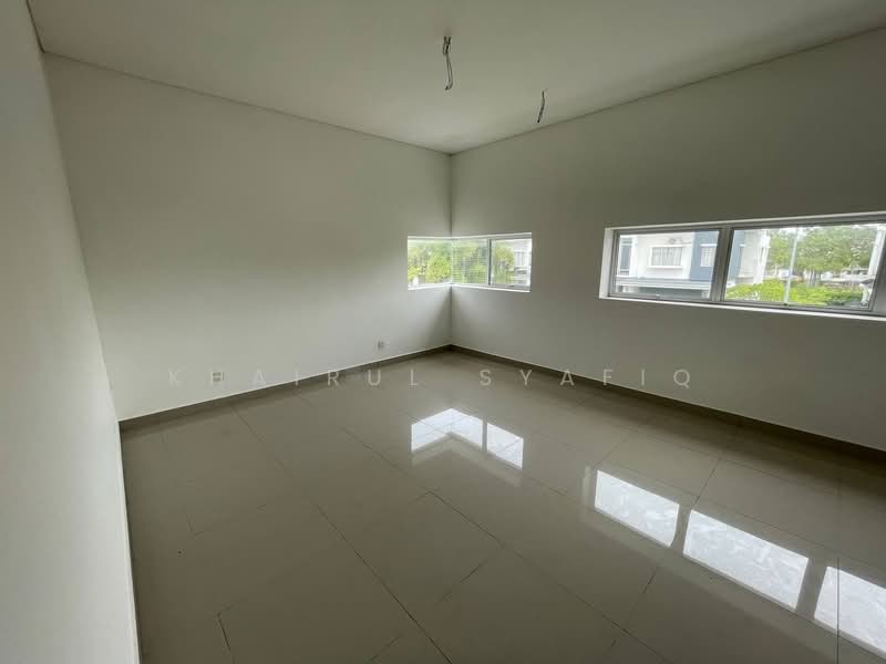 Semi-Detached House for Sale in Bandar Seri Coalfields (Sungai Buloh) - Khairul Syafiq - PropertyGuru.com.my