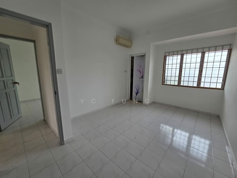 Rumah Teres 2-Tingkat untuk Dijual di Taman Johor Jaya (Johor Bahru) - YC Fung - Interior - PropertyGuru.com.my