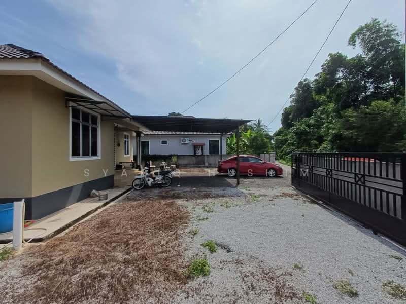 Bungalow House for Sale in Kota Bharu (Kelantan) - Syafiq Hushim - Exterior - PropertyGuru.com.my
