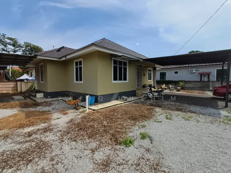 Bungalow House for Sale in Kota Bharu (Kelantan) - Syafiq Hushim - Exterior - PropertyGuru.com.my