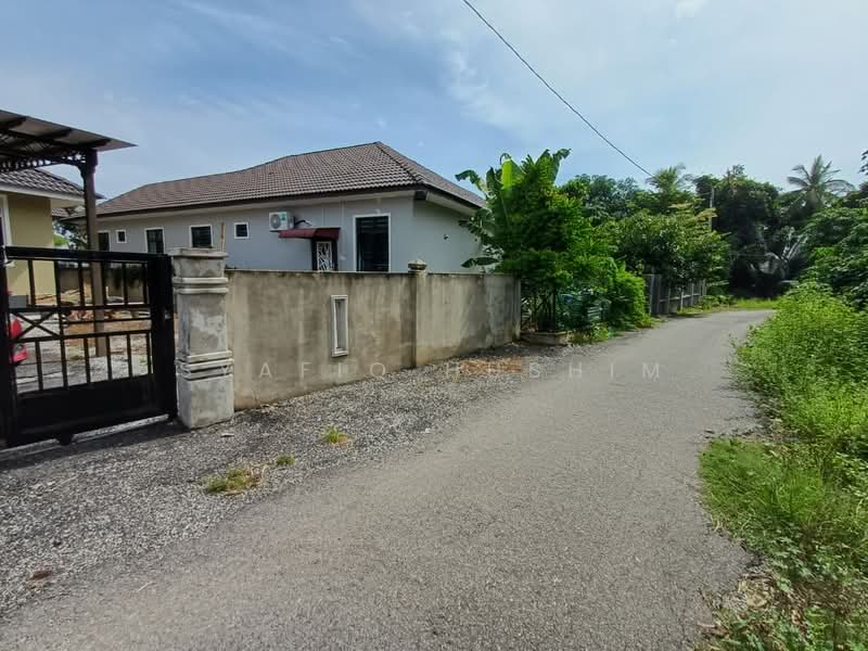 Bungalow House for Sale in Kota Bharu (Kelantan) - Syafiq Hushim - Exterior - PropertyGuru.com.my