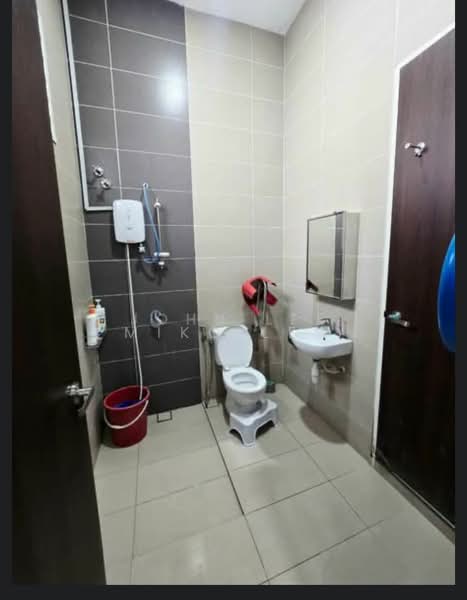 Semi-Detached House for Sale in Bandar Kinrara (Selangor) - Miko Lew - Bathroom - PropertyGuru.com.my