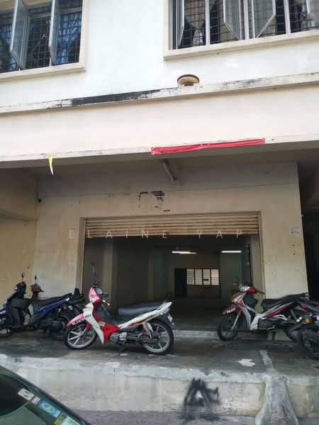 Kedai untuk Disewa di Damansara Damai (Damansara Damai) - Elaine Yap - Exterior - PropertyGuru.com.my