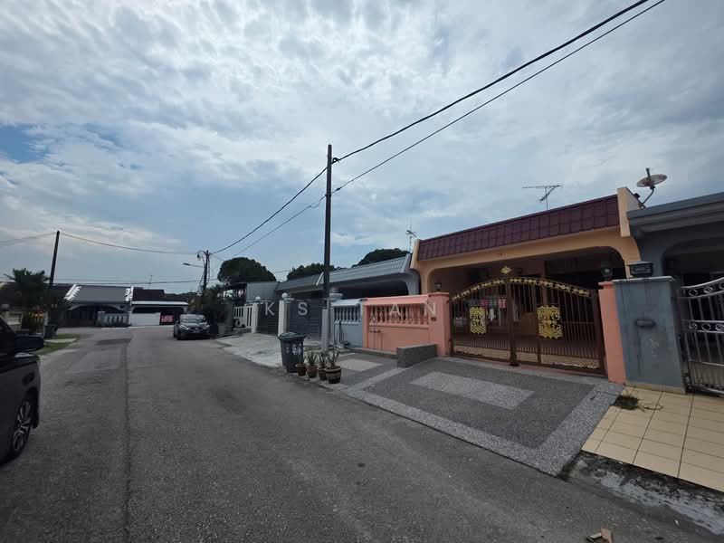 Rumah Teres 1-Tingkat untuk Dijual di Taman Johor Jaya (Johor Bahru) - KS Tan - PropertyGuru.com.my