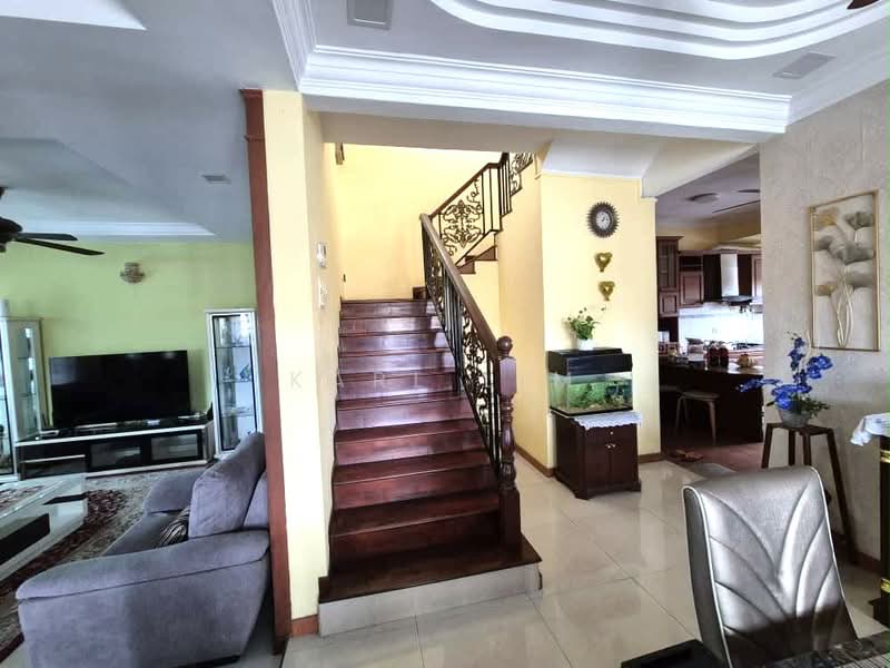 Rumah Teres 2-Tingkat untuk Dijual di Taman Daya (Johor Bahru) - Karl Lim - Living Room - PropertyGuru.com.my