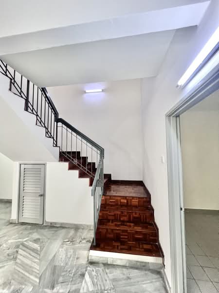 2-storey Terraced House for Sale in Bandar Utama 4 (Bandar Utama) - Chris Choe - PropertyGuru.com.my