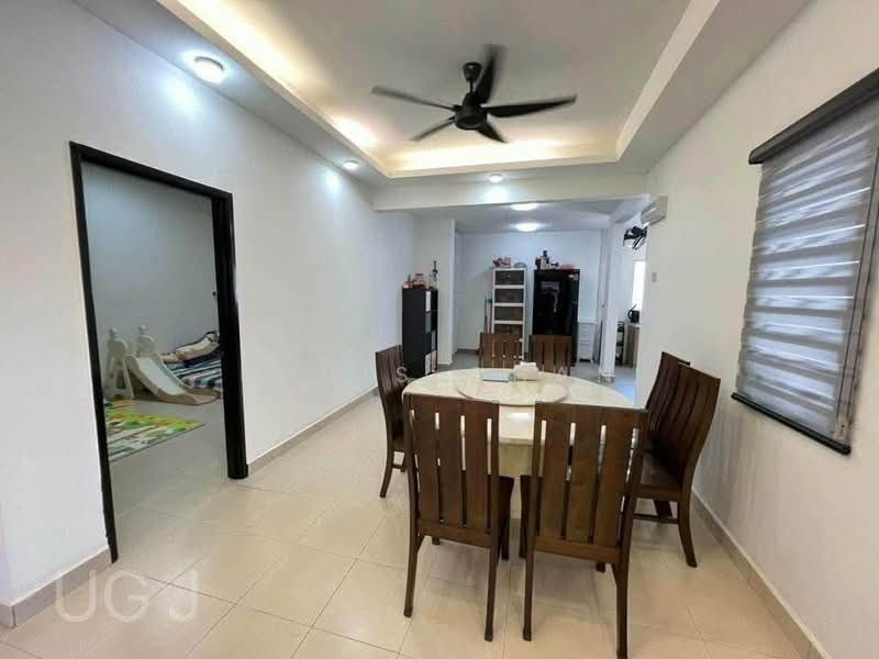 Rumah Teres 2-Tingkat untuk Dijual di Bandar Parklands (Klang) - Louis Chan - Dining Room - PropertyGuru.com.my