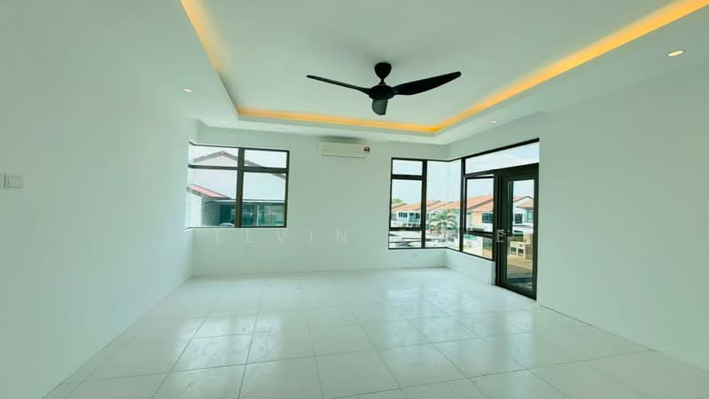 Cluster House for Sale in Iskandar Puteri (Nusajaya) (Johor) - Kelvin Chee - Living Room - PropertyGuru.com.my