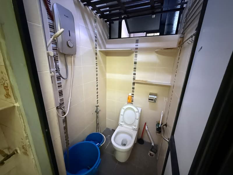 Flat for Rent at Taman Paya Terubong - Louis Chuah - Bathroom - PropertyGuru.com.my