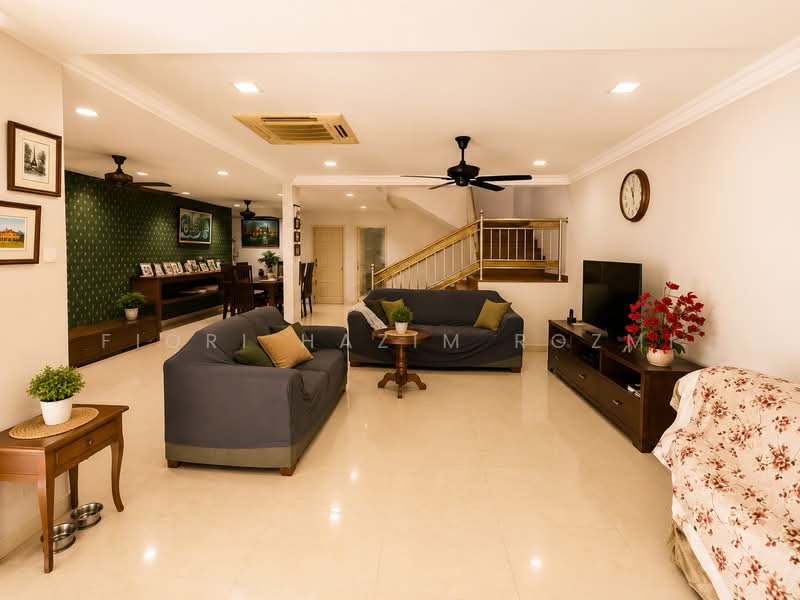 Rumah Teres 3-Tingkat untuk Dijual di Taman TAR (Tun Abdul Razak) (Ampang) - Fiqri Hazim Rozmi - Living Room - PropertyGuru.com.my