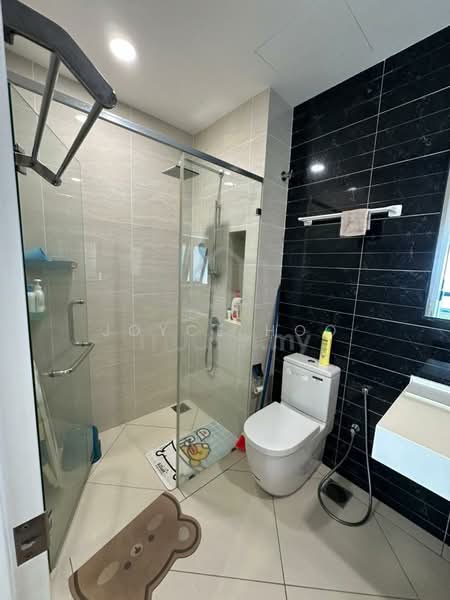 Kondominium untuk Disewa di Sky Condominium (Skyz Residence) - Joyce Hoo - Bathroom - PropertyGuru.com.my