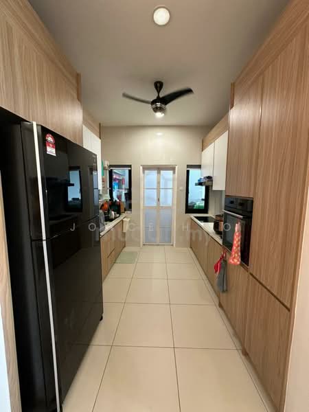 Kondominium untuk Disewa di Sky Condominium (Skyz Residence) - Joyce Hoo - Kitchen - PropertyGuru.com.my
