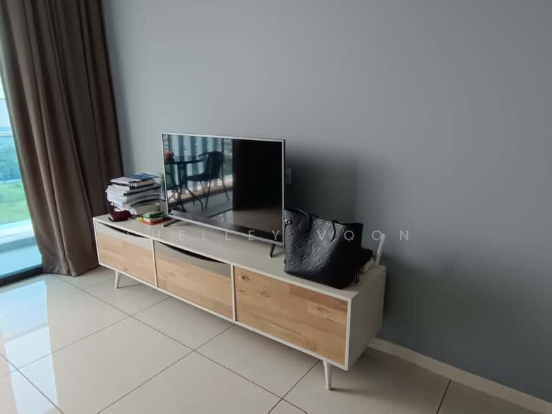 Kondominium untuk Disewa di Queens Residences Q2 @ Queens Waterfront - Shelley Voon - Living Room - PropertyGuru.com.my