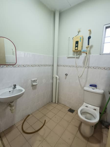 Kondominium untuk Dijual di Tiara Melaka Golf and Country Club - Ramona Tan - Bathroom - PropertyGuru.com.my