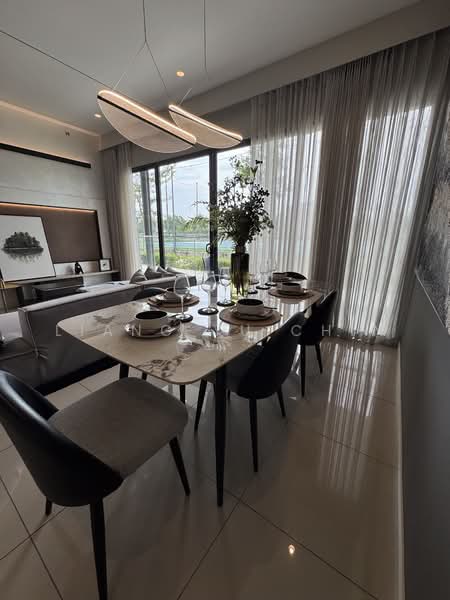 Kediaman Servis untuk Dijual di Serviced Residence @ Shaftsbury Putrajaya - Liang Yu Chin - Dining Room - PropertyGuru.com.my