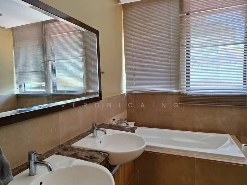 Rumah Berkembar untuk Dijual di Sri Hartamas (Kuala Lumpur) - Veronica Ng - Bathroom - PropertyGuru.com.my