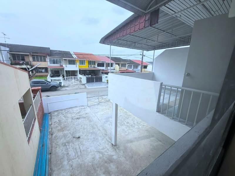 Rumah Teres 2-Tingkat untuk Dijual di Taman Pelangi (Johor Bahru) - Karl Lim - Exterior - PropertyGuru.com.my