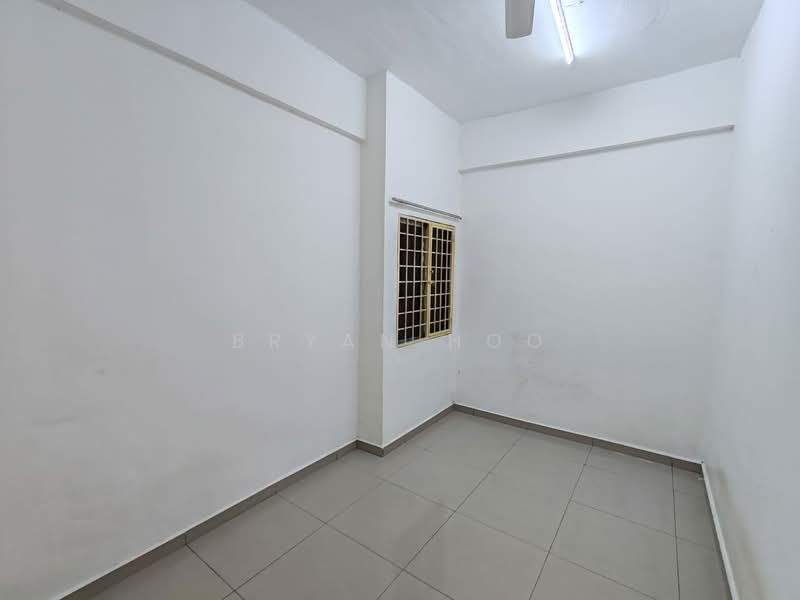 Flat for Rent at Sri Manja Square Petaling Jaya - Bryan Hoo - Interior - PropertyGuru.com.my