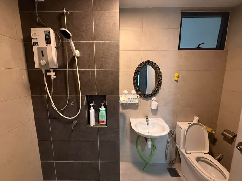 Service Residence for Sale at Luminari - Zhen Hong - Bathroom - PropertyGuru.com.my