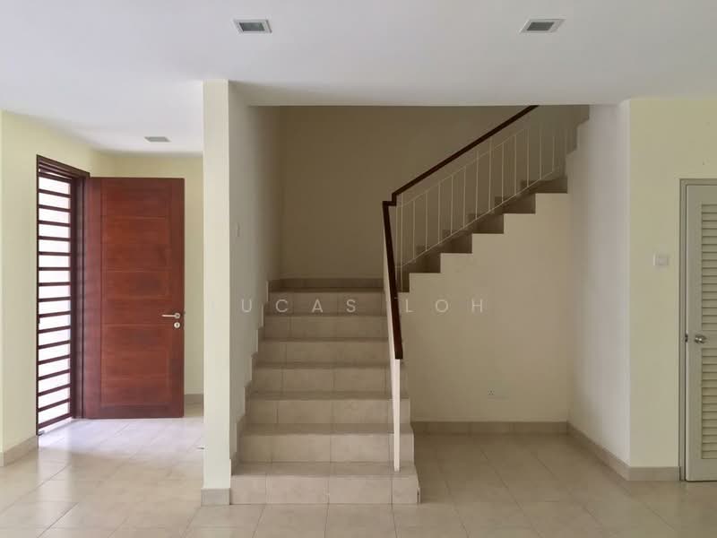 2-storey Terraced House for Sale in Bandar Seri Coalfields (Sungai Buloh) - Lucas Loh - Entrance - PropertyGuru.com.my