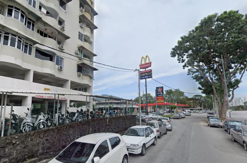 Pangsapuri untuk Dijual di Taman Lone Pine (Medium Low Cost) - Danny Lim - Exterior - PropertyGuru.com.my