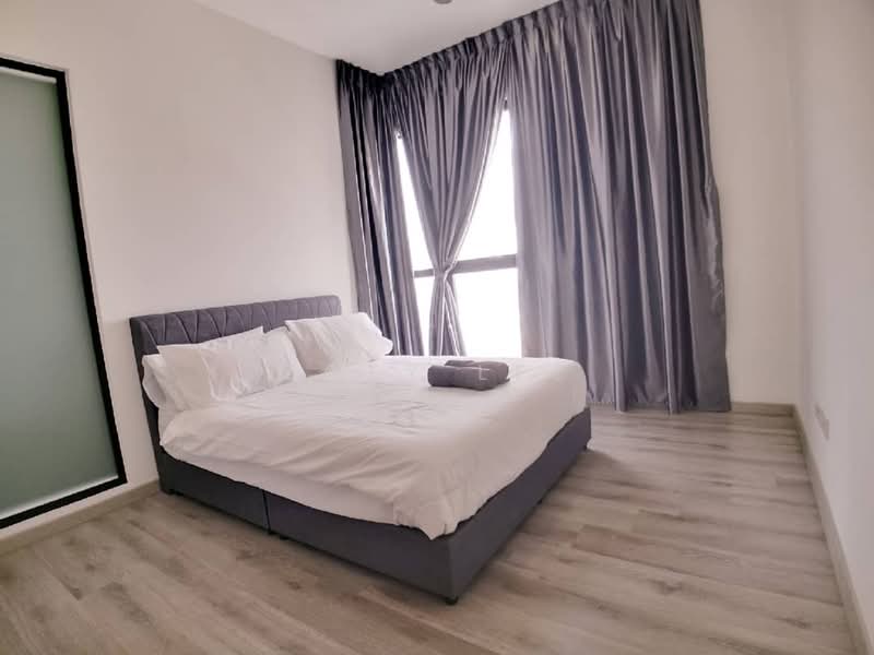 Service Residence for Sale at Southkey Mosaic - Zoey Lee - Bedroom - PropertyGuru.com.my