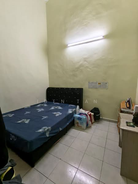 1-storey Terraced House for Sale in Bandar Putra (Kulai) - Iden Tan - Bedroom - PropertyGuru.com.my
