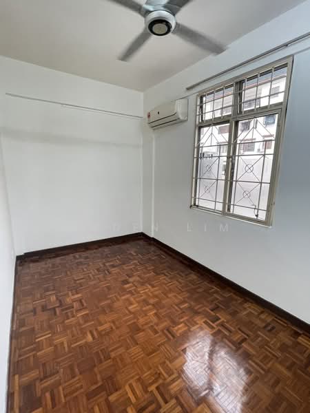Pangsapuri untuk Dijual di Subang Perdana Goodyear Court 9 - Aaden Lim - Interior - PropertyGuru.com.my