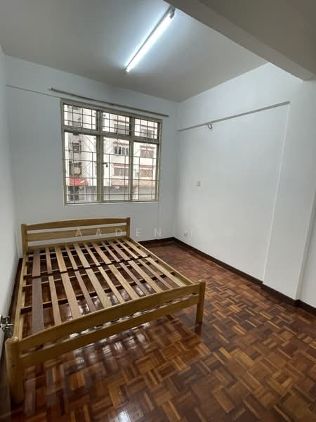 Pangsapuri untuk Dijual di Subang Perdana Goodyear Court 9 - Aaden Lim - Bedroom - PropertyGuru.com.my