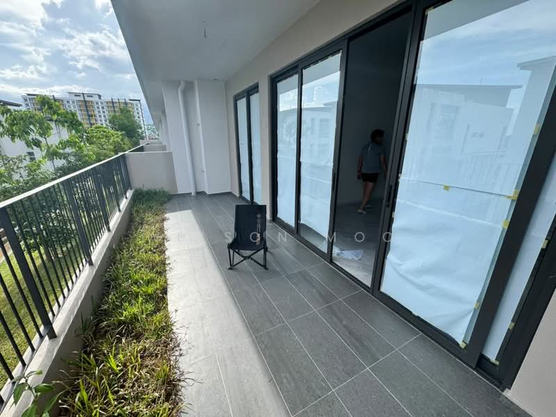 Rumah Teres 3-Tingkat untuk Dijual di Taman Melawati (Ulu Kelang) - Welson Moo - Balcony - PropertyGuru.com.my