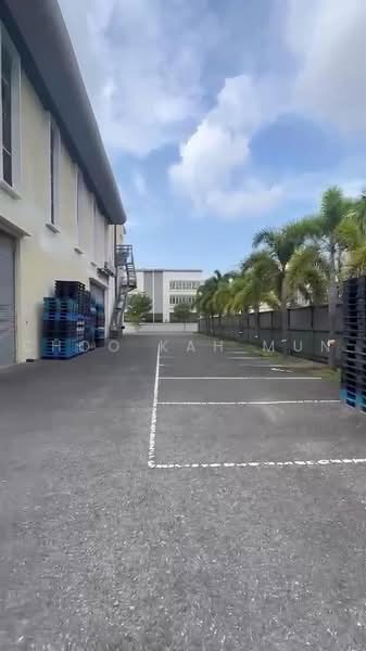 Kilang Berkembar untuk Dijual di Kawasan Perindustrian Kapar Bestari (Kapar) - Choo Kah Mun - Exterior - PropertyGuru.com.my