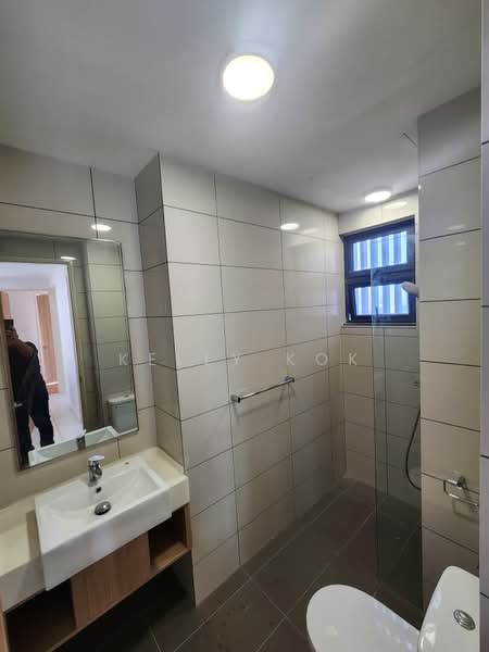 Kediaman Servis untuk Disewa di Avara - Kelly Kok - Bathroom - PropertyGuru.com.my