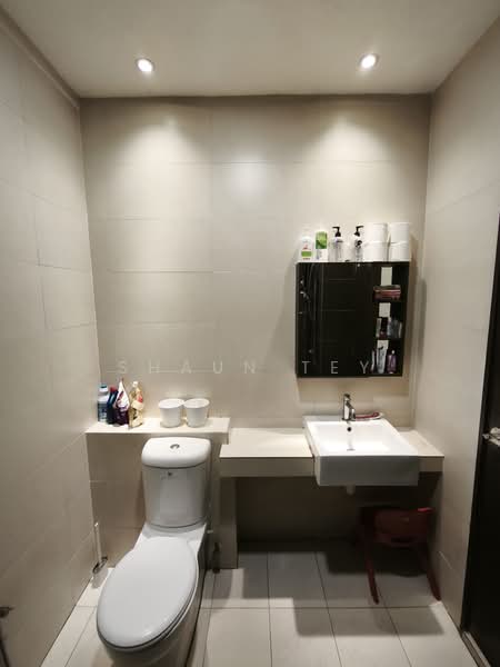 Service Residence for Sale at 8Scape Residence @ Sutera - Shaun Tey - PropertyGuru.com.my