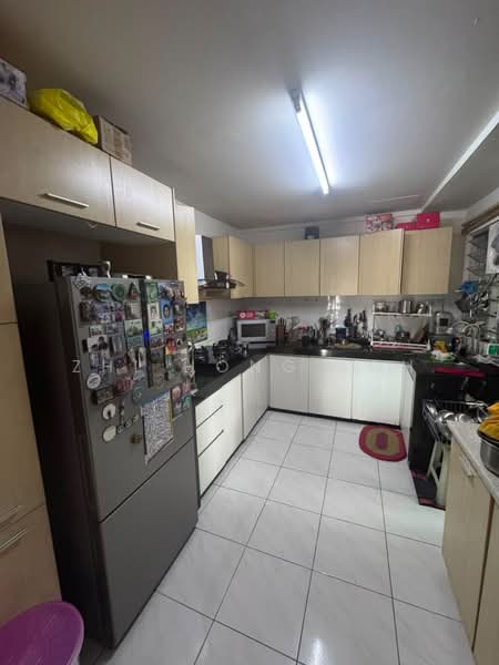 Kondominium untuk Disewa di Seri Maya Condominium - Zhi Hong Loh - Kitchen - PropertyGuru.com.my