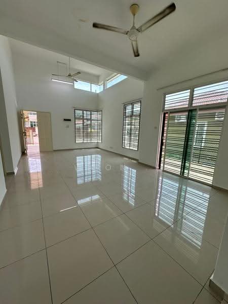 Bungalow House for Sale in Taman Belimbing Setia (Durian Tunggal) - Woon . - Living Room - PropertyGuru.com.my