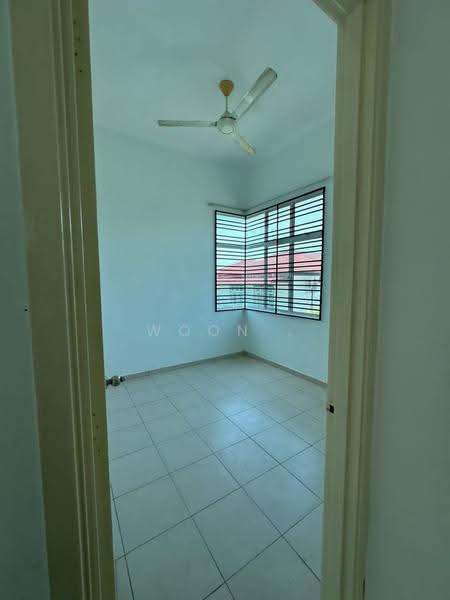 Bungalow House for Sale in Taman Belimbing Setia (Durian Tunggal) - Woon . - Interior - PropertyGuru.com.my